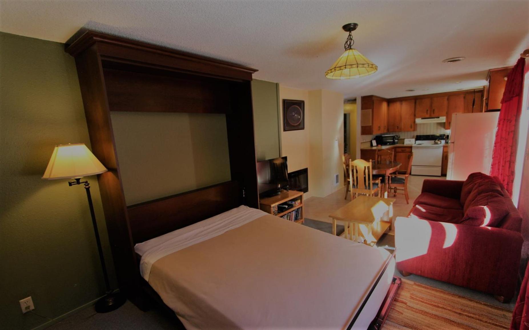 Alexander'S Lodge Ashford Room photo